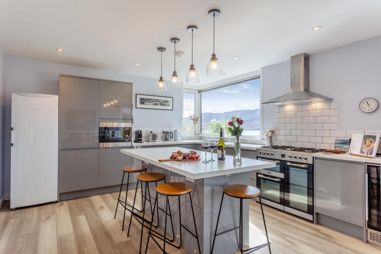 Foinaven House gourmet kitchen with island unit